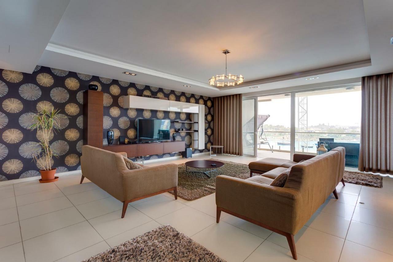 Contemporary, Luxury Apartment With Valletta And Harbour Views Sliema Exterior foto